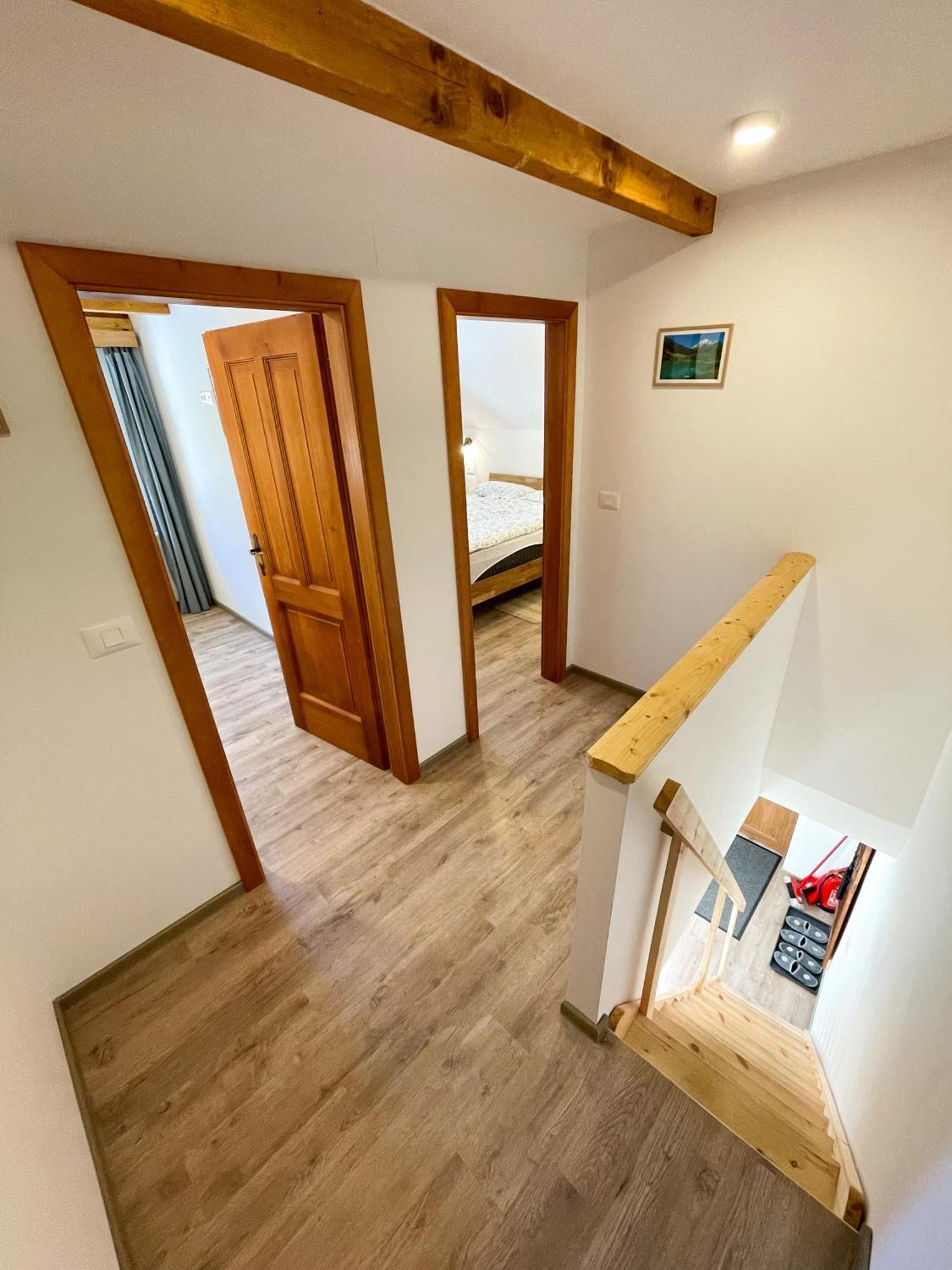 קרנייסקה גורה Apartment House Prezlc מראה חיצוני תמונה