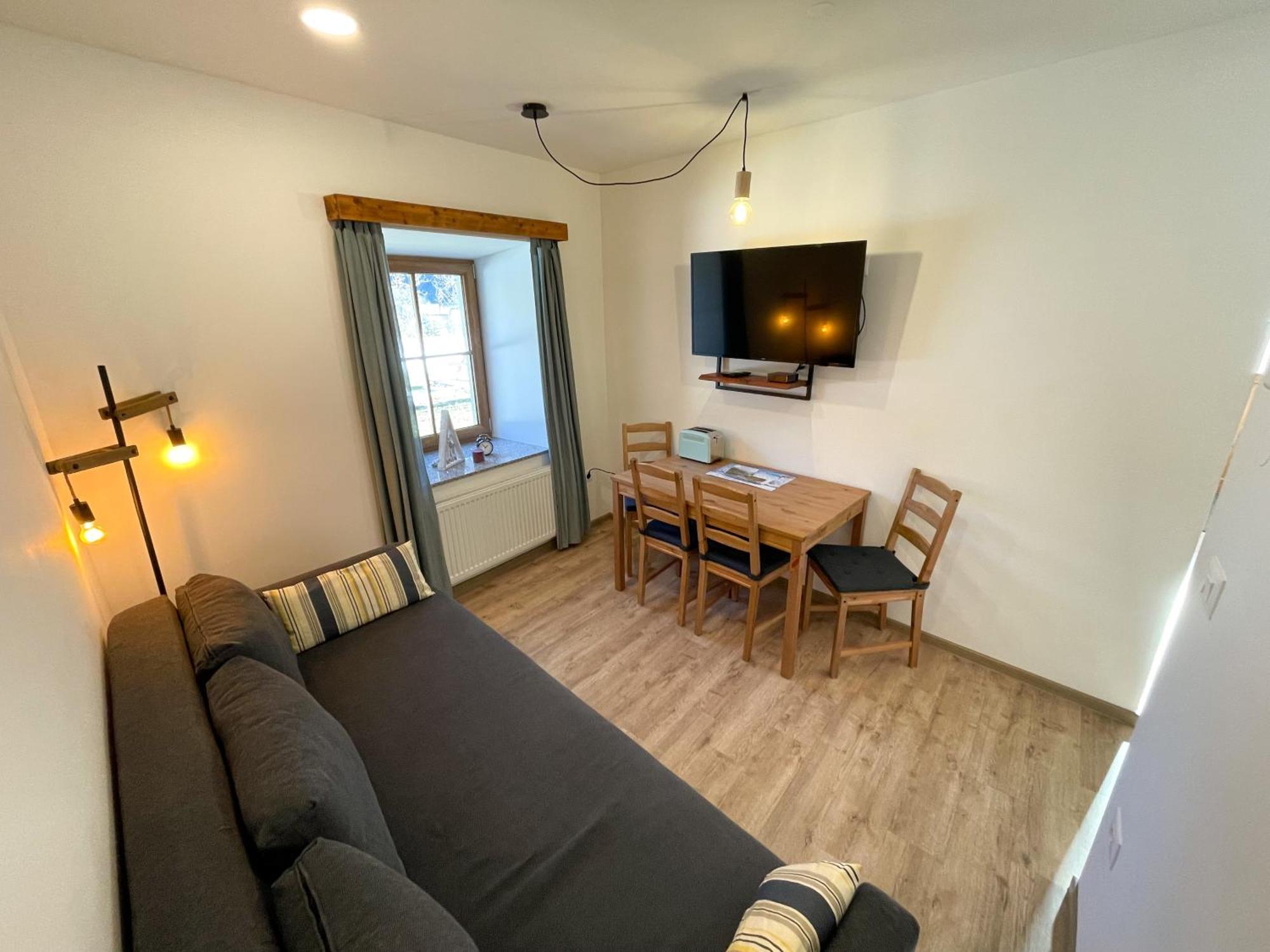 קרנייסקה גורה Apartment House Prezlc מראה חיצוני תמונה