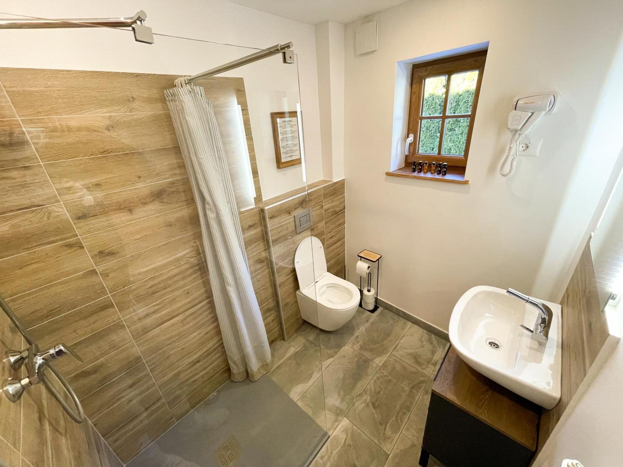 קרנייסקה גורה Apartment House Prezlc מראה חיצוני תמונה